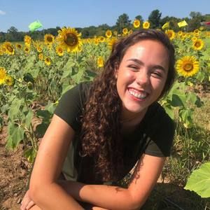 Meet your Posher, Anna